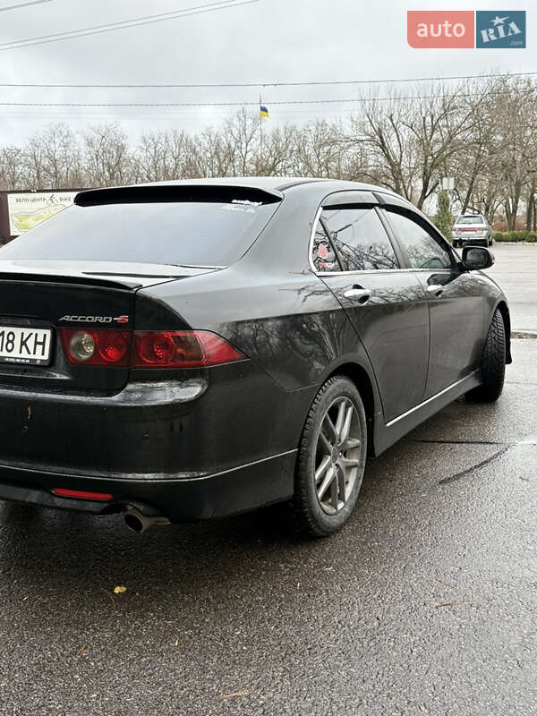 Седан Honda Accord 2006 в Киеве