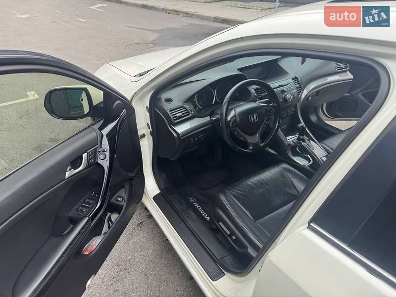 Седан Honda Accord 2008 в Белой Церкви