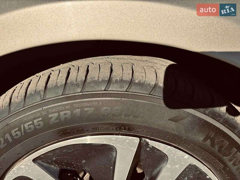 Седан Honda Accord 2018 в Киеве фото 8 Седан Honda Accord 2018 в Киеве