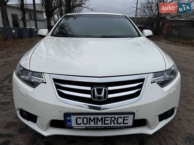 Седан Honda Accord 2012 в Ахтырке
