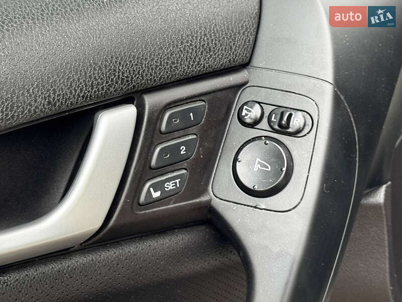 Седан Honda Accord 2012 в Ахтырке