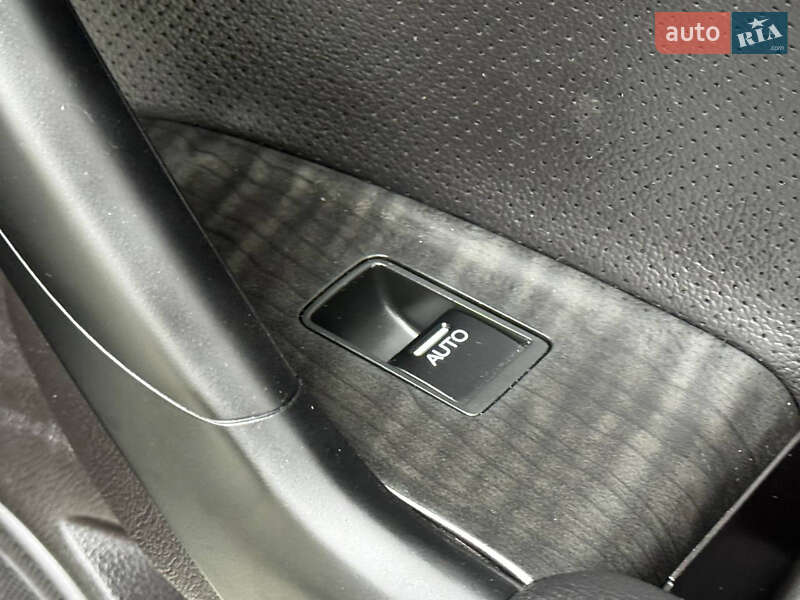 Седан Honda Accord 2012 в Ахтырке