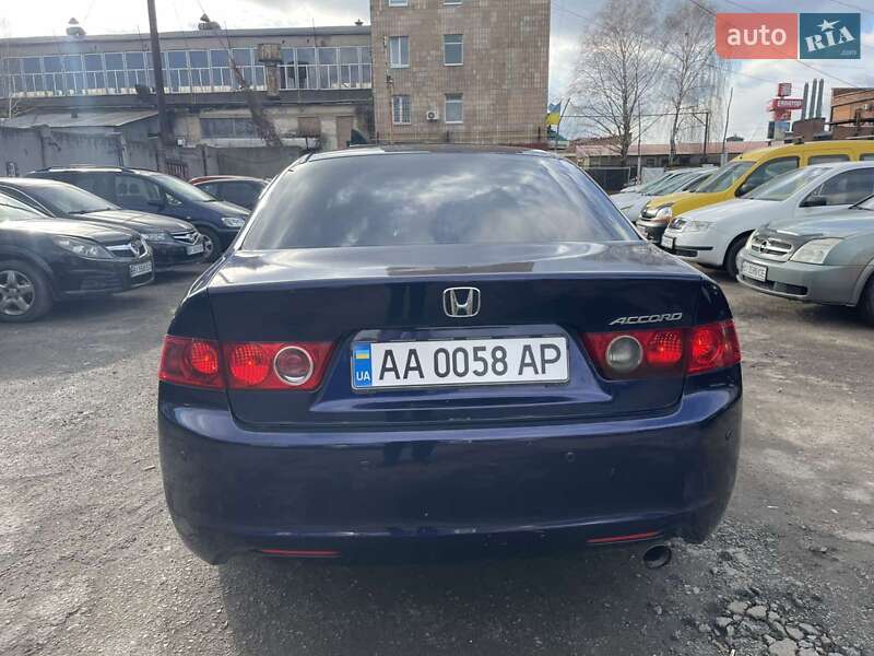Седан Honda Accord 2005 в Полтаве