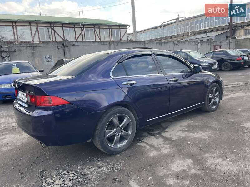 Седан Honda Accord 2005 в Полтаве