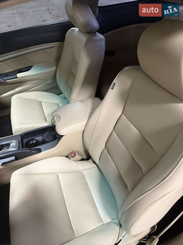 Купе Honda Accord 2008 в Харькове