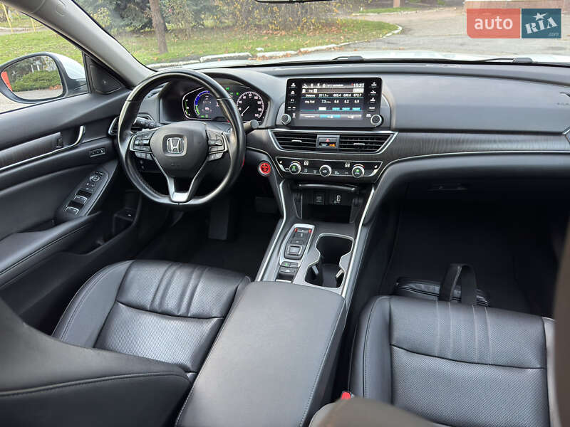 Седан Honda Accord 2020 в Днепре