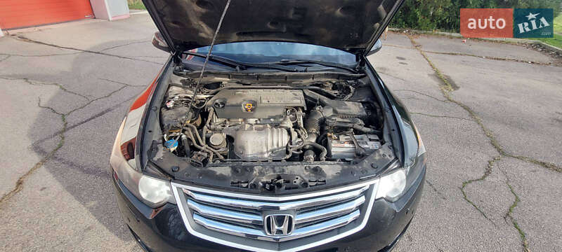 Седан Honda Accord 2010 в Запоріжжі