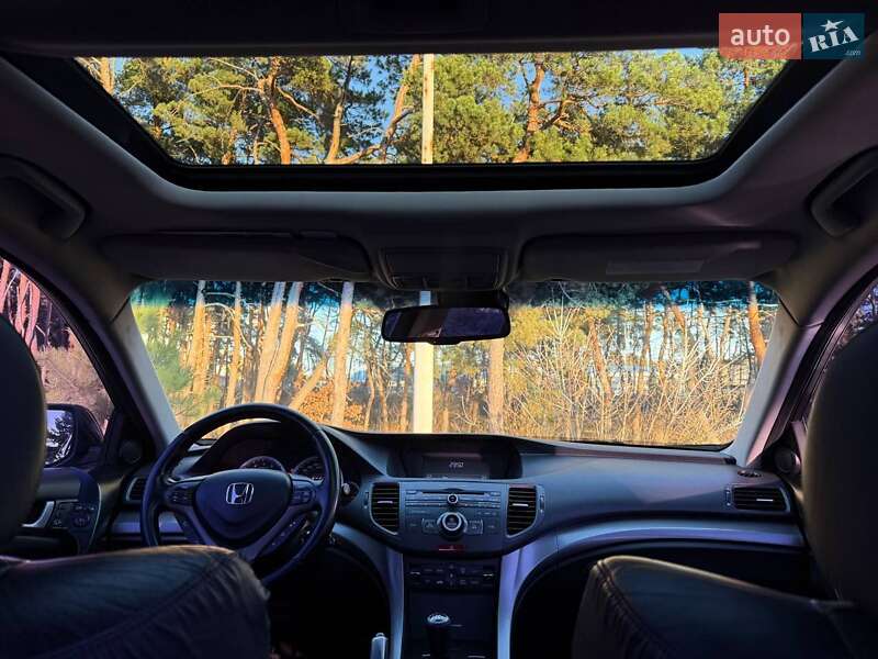 Седан Honda Accord 2008 в Киеве