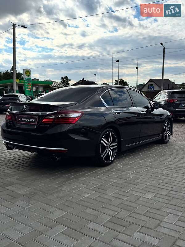 Седан Honda Accord 2017 в Кропивницькому