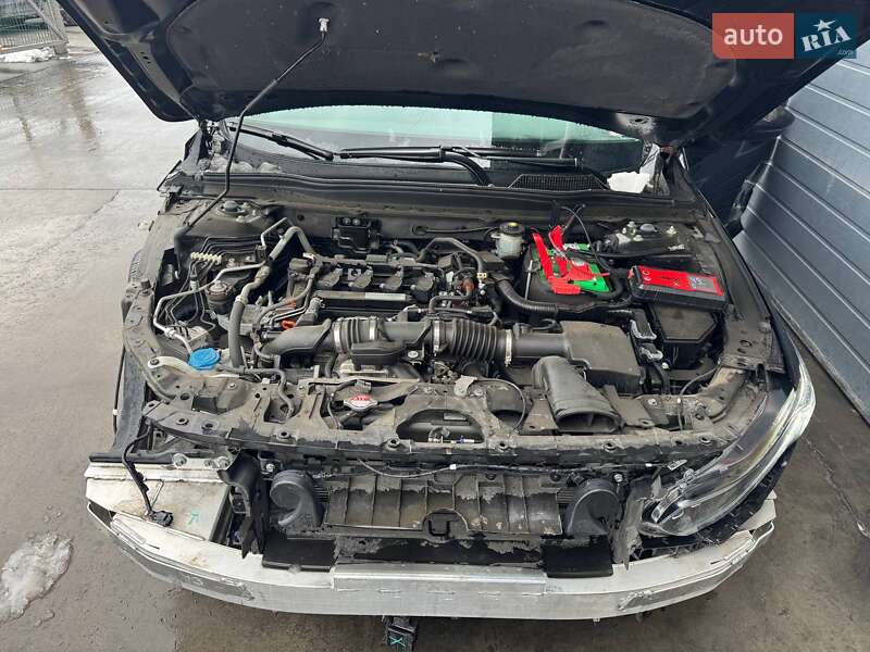 Седан Honda Accord 2018 в Львове