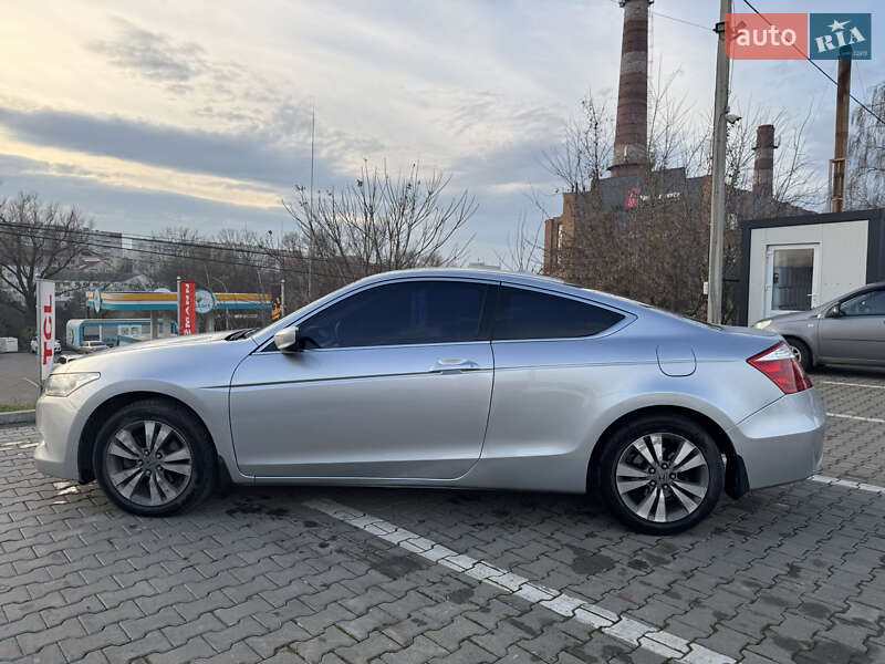 Купе Honda Accord 2008 в Чернівцях фото 11 Купе Honda Accord 2008 в Чернівцях