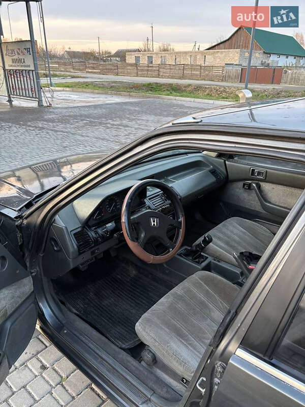 Седан Honda Accord 1988 в Барановке