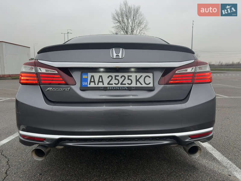 Седан Honda Accord 2017 в Києві
