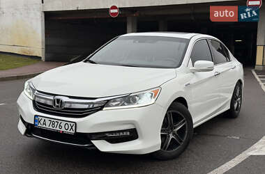 Седан Honda Accord 2016 в Киеве