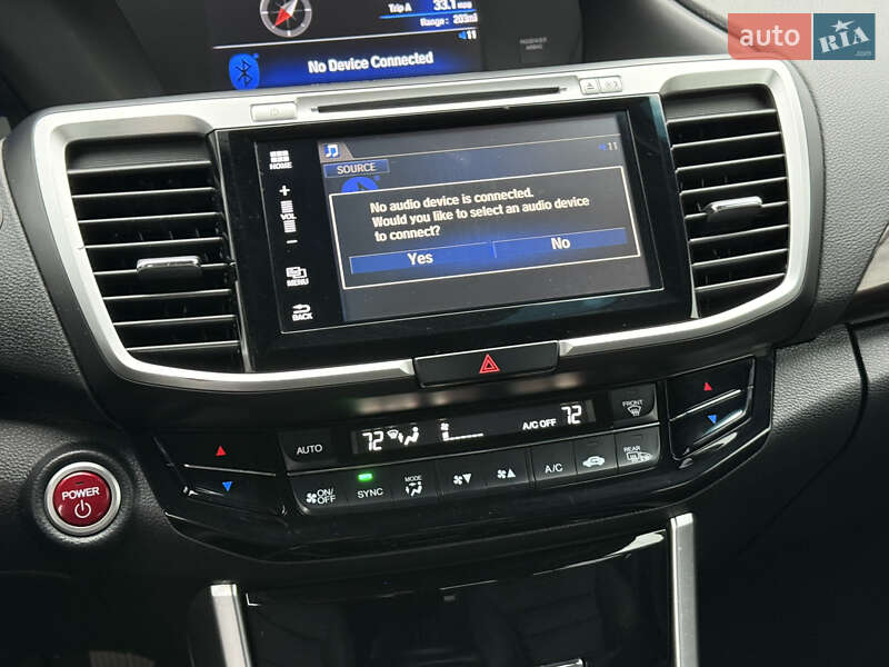 Седан Honda Accord 2016 в Киеве