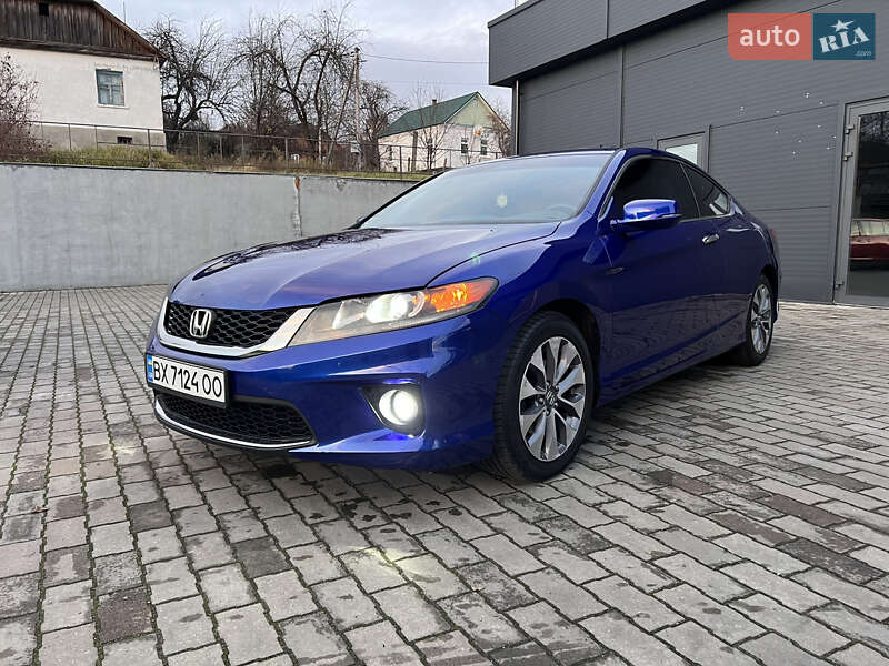 Купе Honda Accord 2012 в Малине