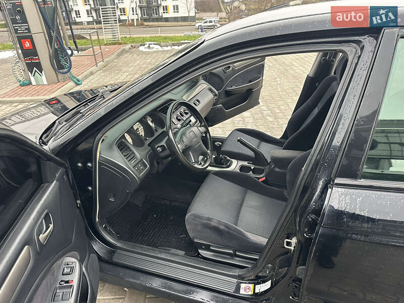 Седан Honda Accord 2001 в Львове