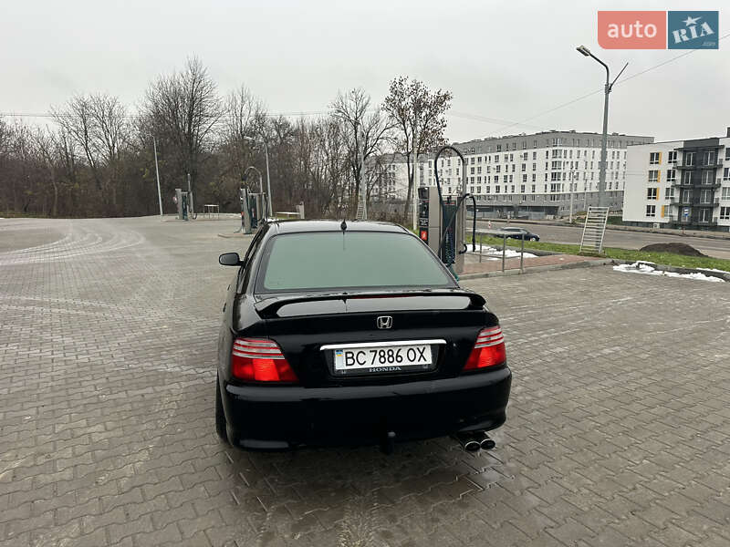 Седан Honda Accord 2001 в Львове
