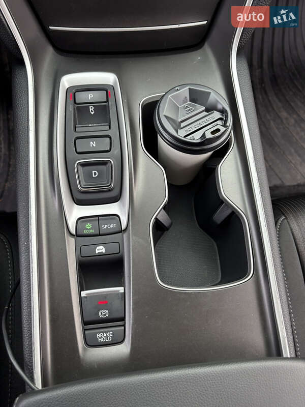 Седан Honda Accord 2020 в Буче