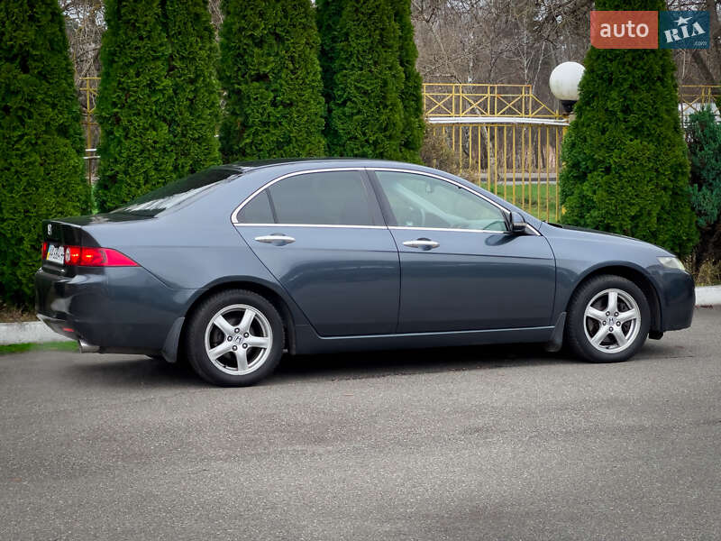 Седан Honda Accord 2003 в Києві фото 10 Седан Honda Accord 2003 в Києві