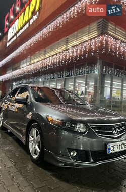 Седан Honda Accord 2008 в Чернівцях