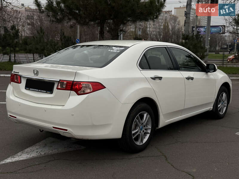 Седан Honda Accord 2011 в Одесі