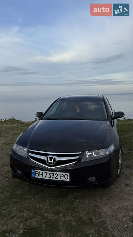 Седан Honda Accord 2006 в Белгороде-Днестровском