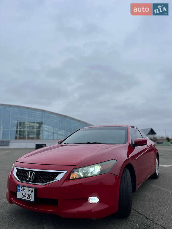 Купе Honda Accord 2008 в Києві