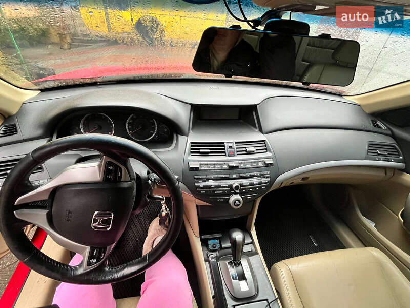 Купе Honda Accord 2008 в Києві