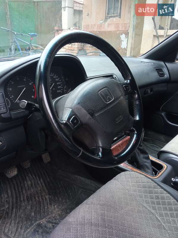 Седан Honda Accord 1995 в Ужгороде фото 6 Седан Honda Accord 1995 в Ужгороде