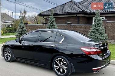 Седан Honda Accord 2016 в Умані