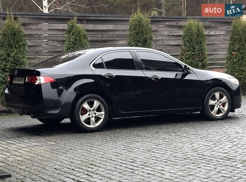 Седан Honda Accord 2008 в Ровно