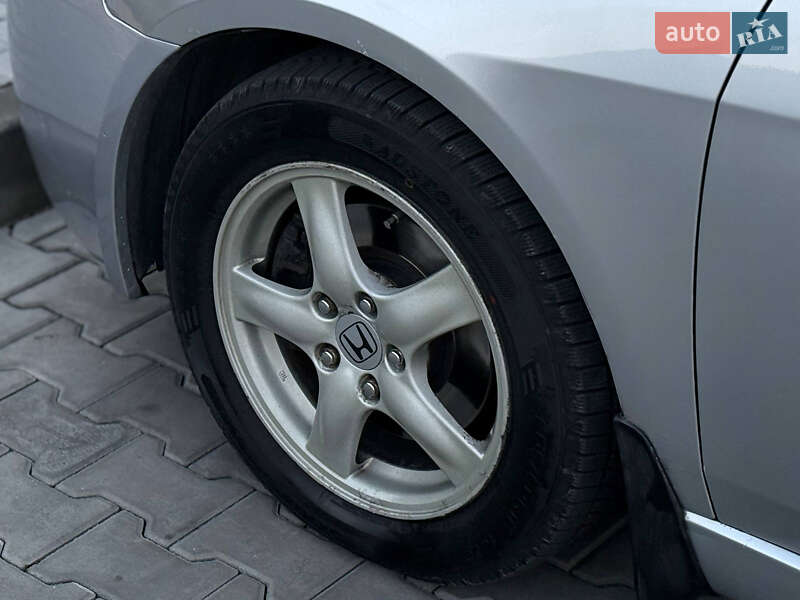 Седан Honda Accord 2004 в Дніпрі фото 7 Седан Honda Accord 2004 в Дніпрі