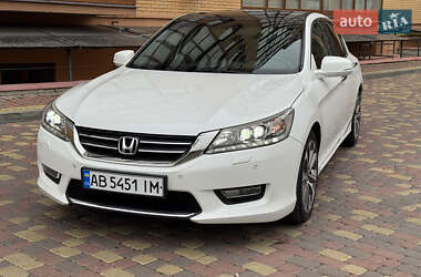 Седан Honda Accord 2013 в Виннице