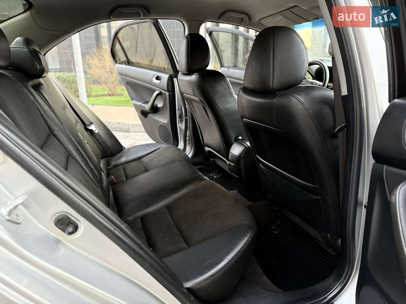 Седан Honda Accord 2006 в Киеве фото 58 Седан Honda Accord 2006 в Киеве