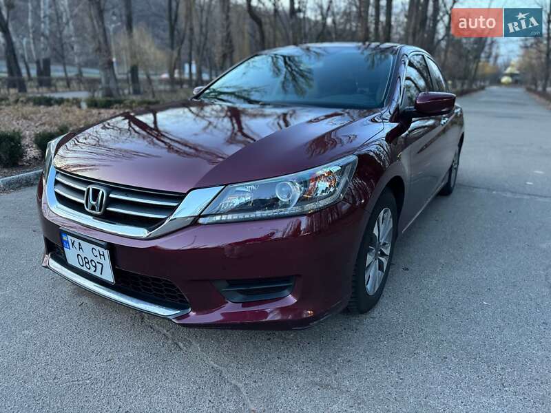 Седан Honda Accord 2013 в Киеве фото 2 Седан Honda Accord 2013 в Киеве