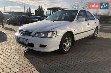 Седан Honda Accord 2002 в Жмеринке