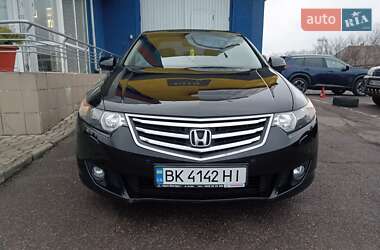 Седан Honda Accord 2008 в Ровно