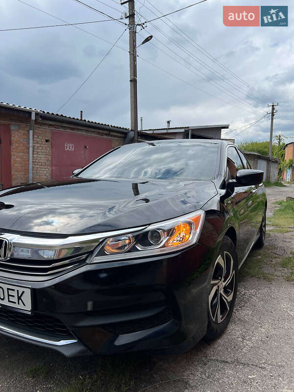 Седан Honda Accord 2016 в Вінниці