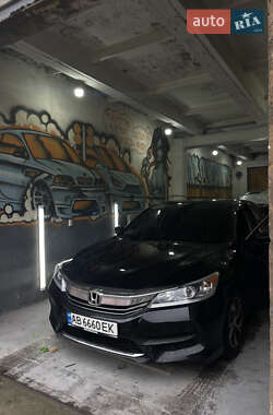 Седан Honda Accord 2016 в Вінниці