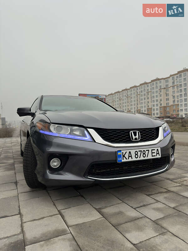 Купе Honda Accord 2013 в Киеве фото 36 Купе Honda Accord 2013 в Киеве