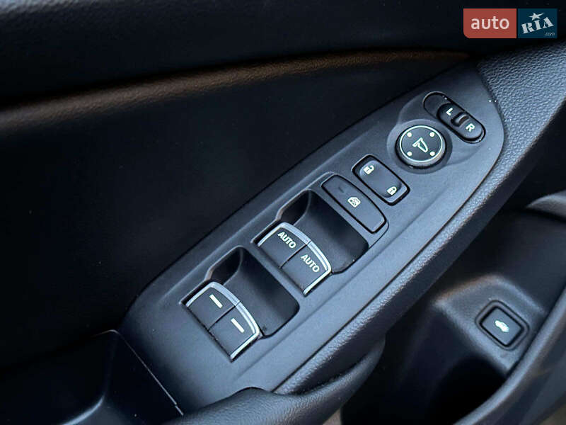 Седан Honda Accord 2022 в Одесі