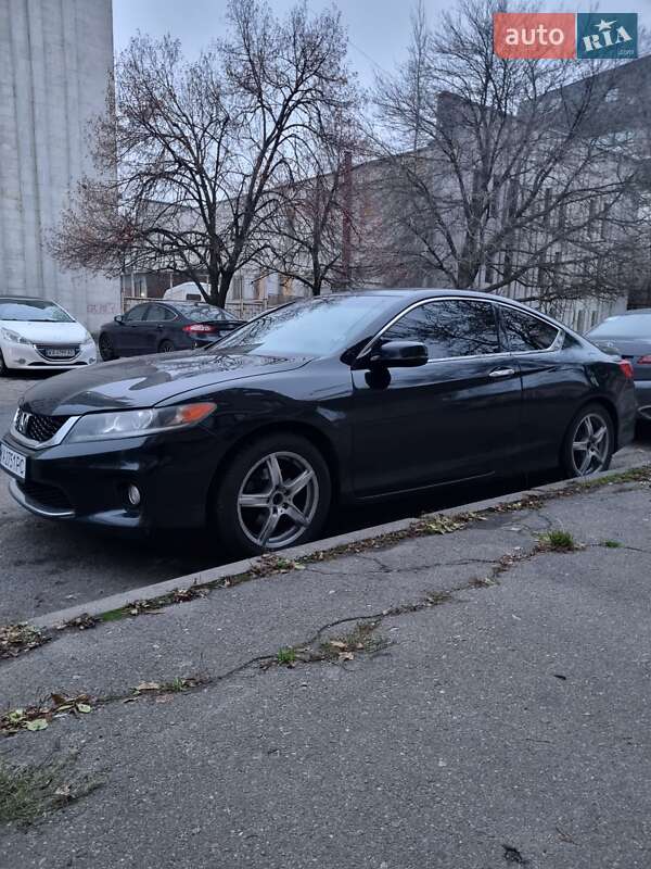 Купе Honda Accord 2013 в Києві