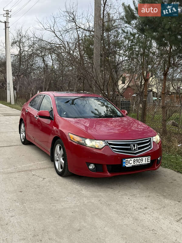 Седан Honda Accord 2010 в Дрогобичі