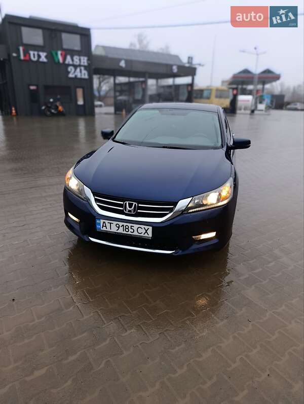 Седан Honda Accord 2013 в Коломиї