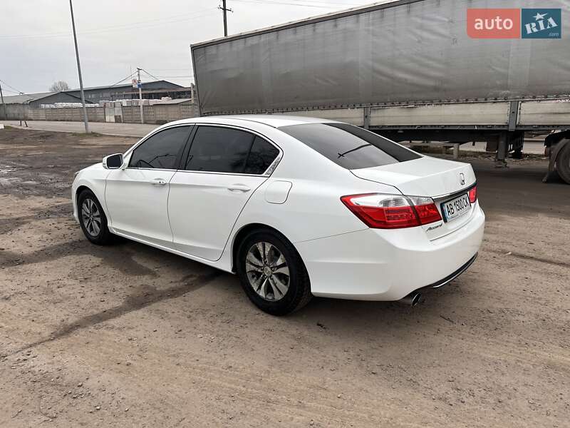 Седан Honda Accord 2013 в Вінниці