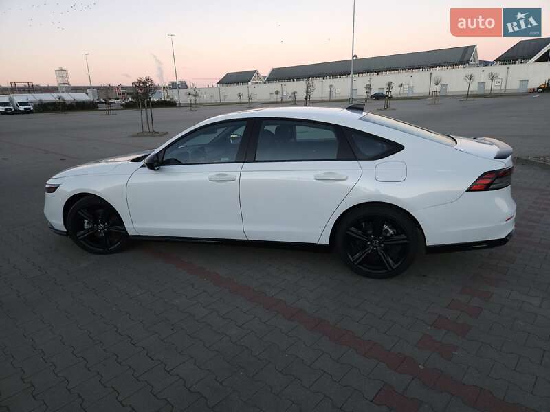 Седан Honda Accord 2024 в Харькове