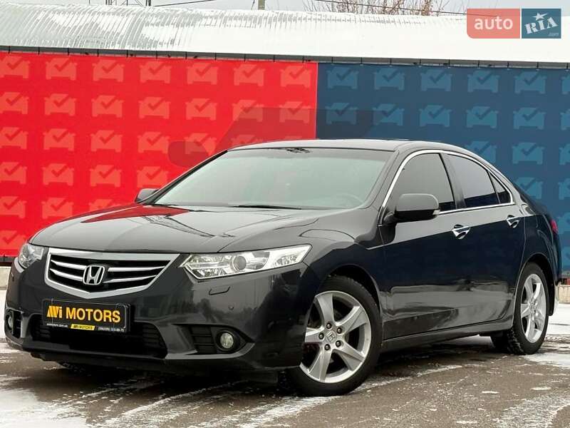 Седан Honda Accord 2011 в Києві