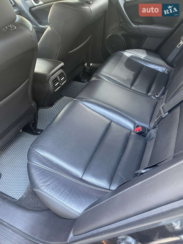 Седан Honda Accord 2012 в Черкасах