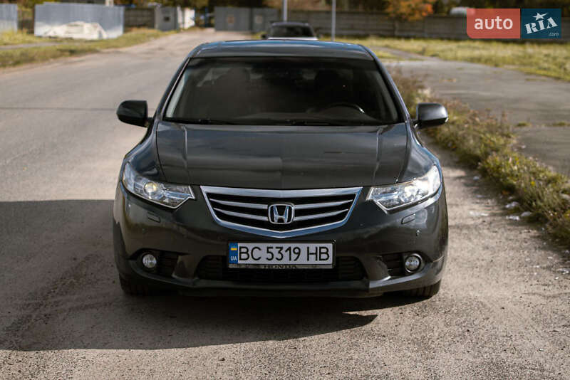 Honda Accord 2012